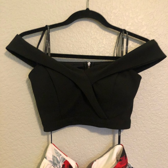 Two Piece Red Roses Dress - Picture 4 of 6